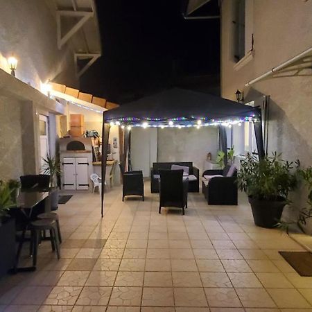 Chez Malo Apartment Froges ภายนอก รูปภาพ
